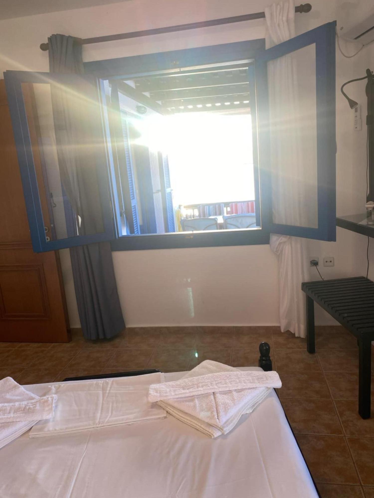 On The Sea Despoina Apartment At Mochlos Creta المظهر الخارجي الصورة